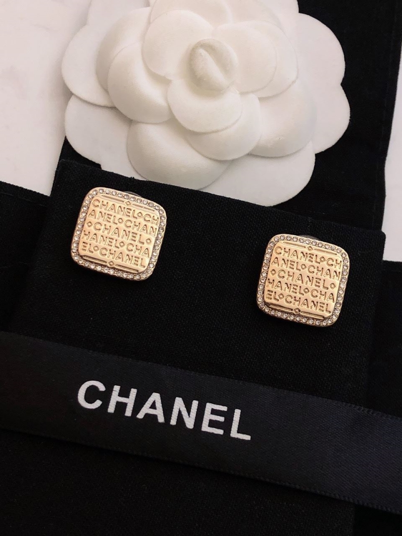 Ch**el earrings